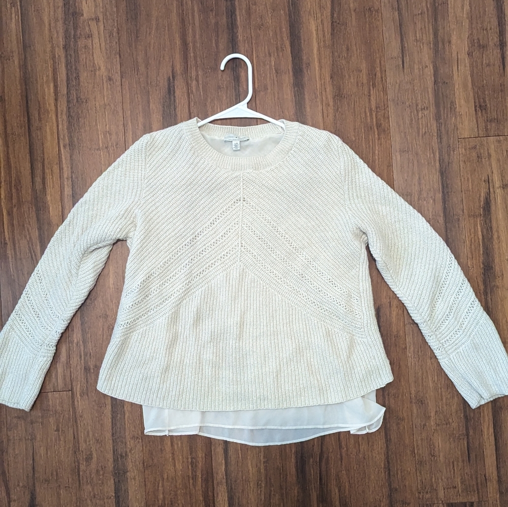 Lucky brand sweater (fits small)